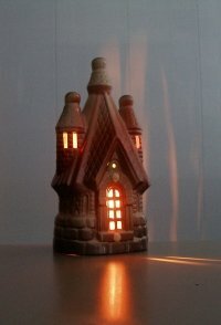 Теремок со светильником